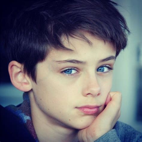 Ojos Azules Fotos De Niños Guapos De 12 Años Tipos De Chicos Que