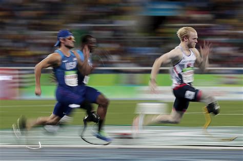 London 2017 Head To Head Jonnie Peacock