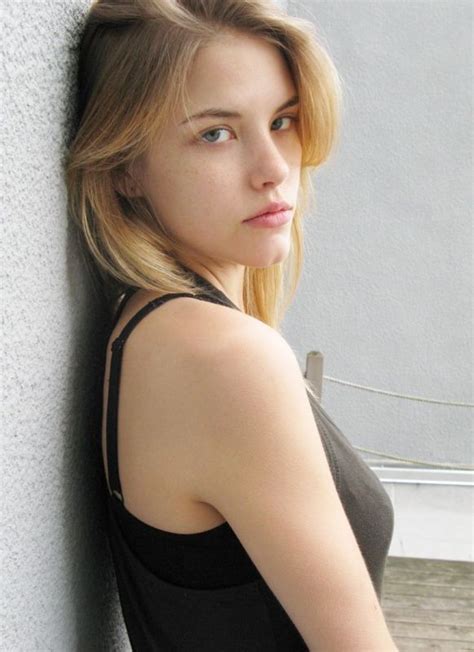 Model Ashley Smith Cumception