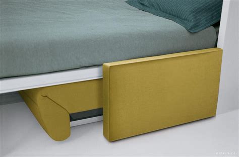 Als schrankbett wird eine schlaflösung bezeichnet, die in eine schrankwand integriert ist. Designermöbel im Onlineshop von in 2020 | Bett ideen ...