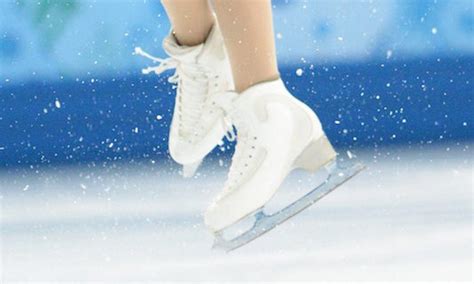Ice Skater Wallpapers Top Free Ice Skater Backgrounds Wallpaperaccess