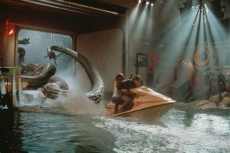 I have several ideas on what makes the modern horror movie so awful. 6 Awesome Horror Movies That Prove We Need More Deep Sea ...