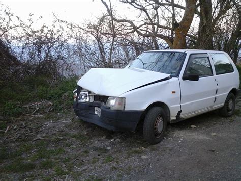 Salta Lo Stop Allincrocio Frontale A Schiavi Leco