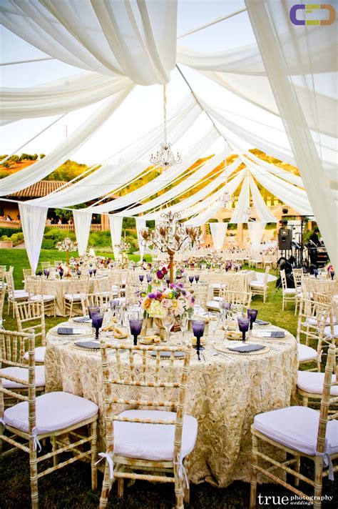 You can find infinity chairs in several colors, including white, gold, black, and even clear acrylic. Why Chiavari Chairs Are Great for Event Seating - Modern ...