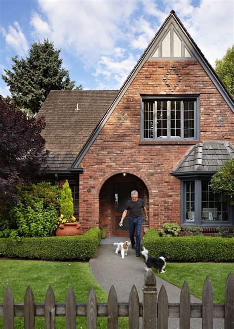 What are the pros and cons of brick homes? Steven Hensel freshens English-style brick cottage in ...