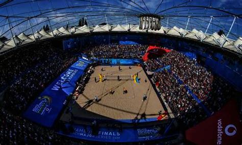 The news of the carnival of venice 2021. Beach: Hamburg will die EM 2021 in die Hansestadt holen ...