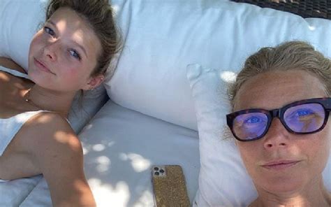 Gwyneth Paltrow Goes Completely Nude For Her Birthday Post Daughter Apple Martin Has An Epic