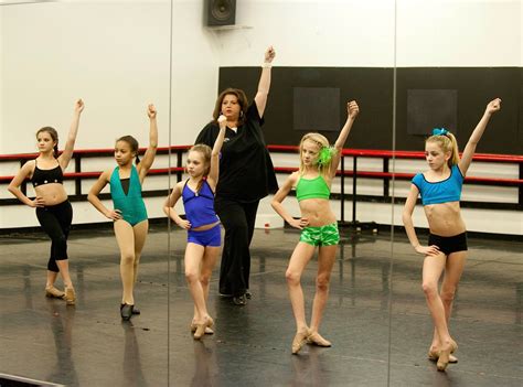 4 Dance Moms Lifetime From Top 10 Reality Tv Series Of 2012 E News