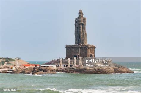 Thiruvalluvar Statue Kanyakumari Photos And Premium High Res Pictures