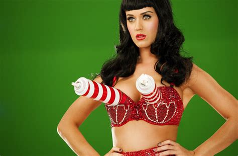 Total Pro Sports Katy Perry Prop Bets Bet On Cleavage Hair Color And