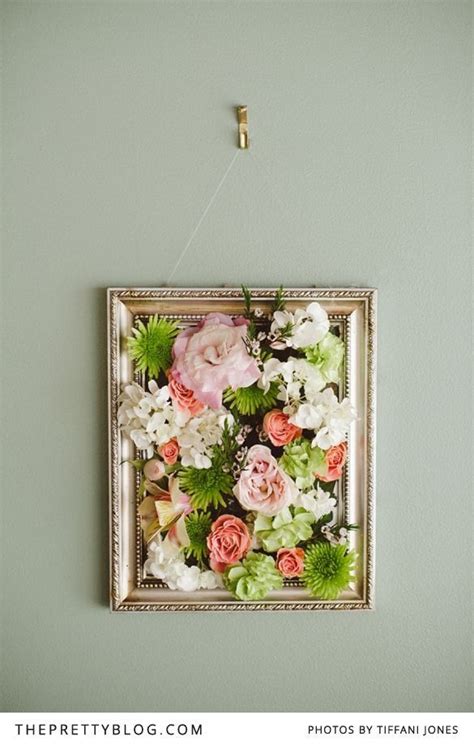 Creating this farmhouse style wall decor by using an old double window frame with a boxwood wreath hung in the center is easy. Pin by Norah🇦🇪 on DIY | Fake flowers, Diy wall decor ...