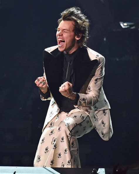 Harry Styles ผนึกกำลังศิลปินชื่อดัง เตรียมขึ้นโชว์งาน Grammy Awards ปี 2021