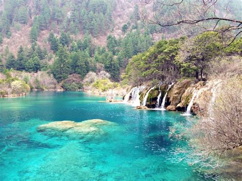 Premium Photo Blue Lakes At Jiuzhaigou National Park Sichuan