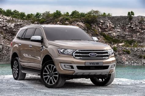 2018 Ford Endeavour Everest Suv Facelift Detailed Gallery News18