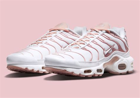 Nike Air Max Pink And Blue Save Up To 15