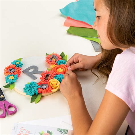 Craft Kits For Girls Creative Girls Club Annies Publishing