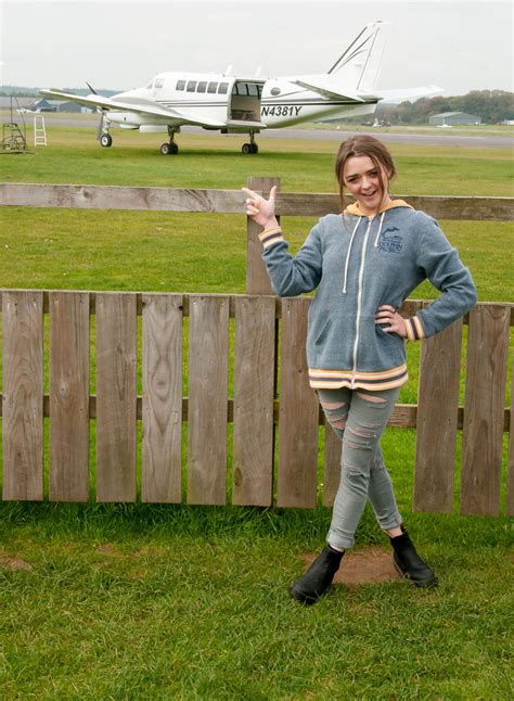 Maisie Williams Charity Skydive 171015 Maisie Williams Maisie