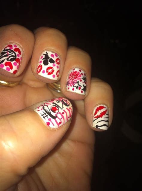 P Nk Concert Nails Or A Really Gr8 Valentine Mani Concert Nails Nail Art Nails