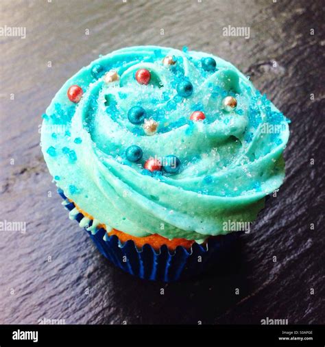Happy Birthday Cupcake Stock Photo Alamy