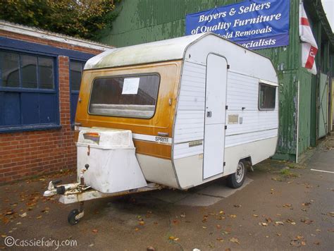 We deliver to the us, the uk, new zealand and world wide! My little vintage caravan project - the makeover so far ...