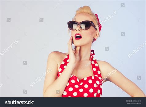 Pin Up Girl Retro Style 1950s Stock Photo 543823843 Shutterstock
