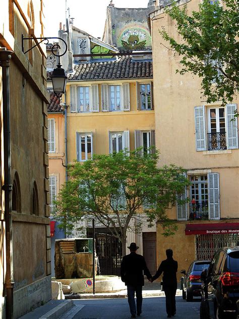 Late Afternoon Stroll In Aix Photograph By Sue Henderson