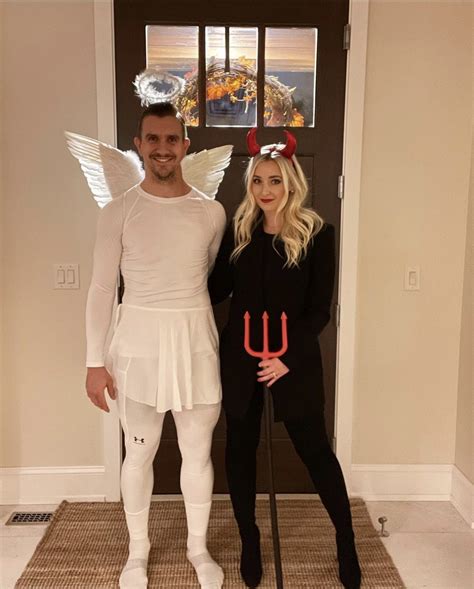 The Calgary Flames Went All Out On Their Halloween Costumes Offside