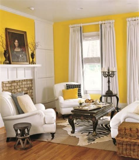A black outline gives the colour some dimension. Decor For Yellow Wall Living Room | modern architecture