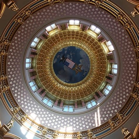 Souvenir Chronicles Des Moines Iowa State Capitol Building Interior