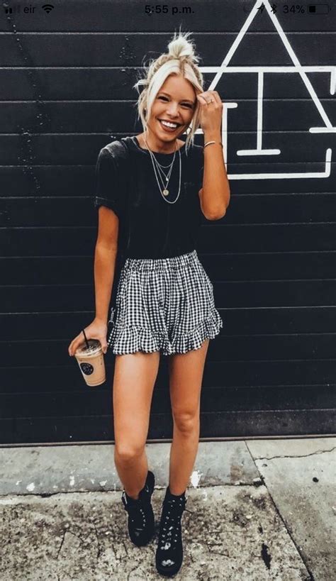 Summer Fashion Trends 2020 Report Casual Summer Outfits Trending Fashion Outfits Cute Outfits