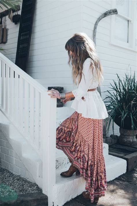 Hippie Skirts Outfits 16 Ideas How To Wear Hippie Skirts