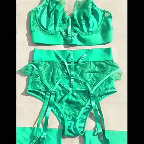 Sexy Green Lingerie For Woman Underwear Set Lace Bandage Lette Set Sexy