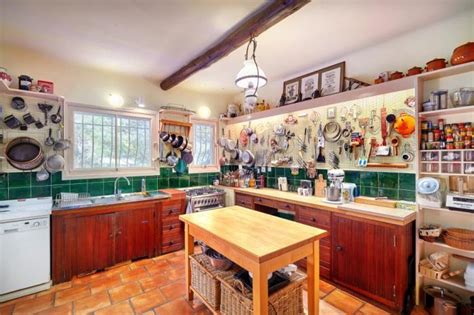 Live And Cook In Julia Childs Kitchen In Her French Cottage La Pitchoune