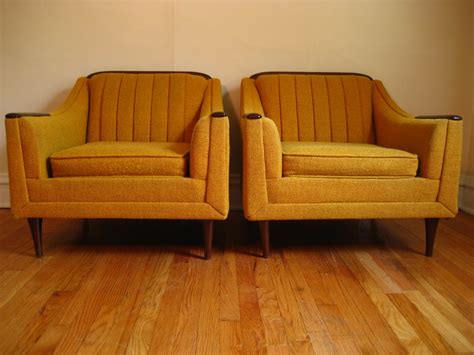Browse a large selection of upholstered modern chaise lounge sofa, divan and settee designs in a variety of colors, styles and materials. flatout design: Mid Century Modern Lounge Chairs