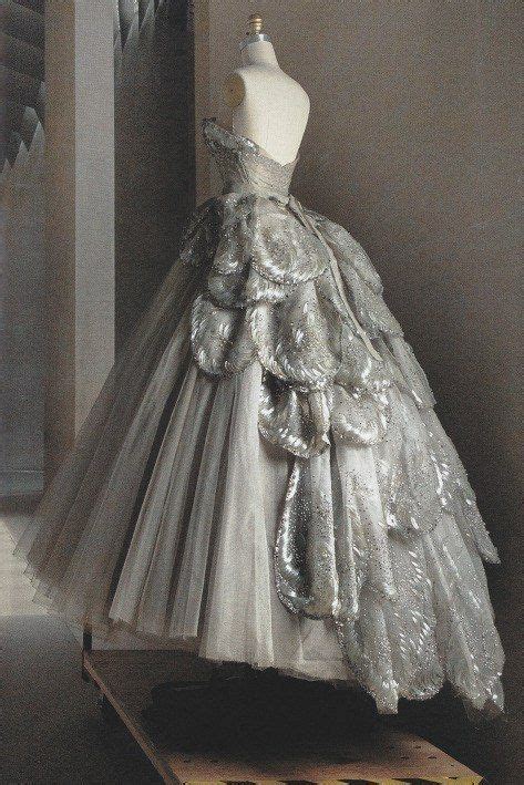 Venus Dress 1949 By Christian Dior Dresses Vintage Dresses