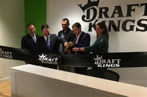 Sb 690 passed house and senate. DraftKings Gets Green Light for Illinois Sports Betting ...