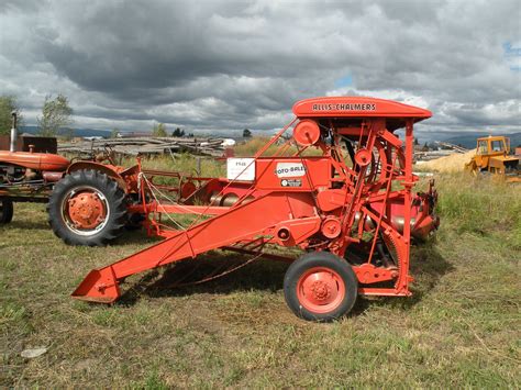 Overview Of The Ac Roto Baler A 1954 Ac Roto Baler Ove Flickr