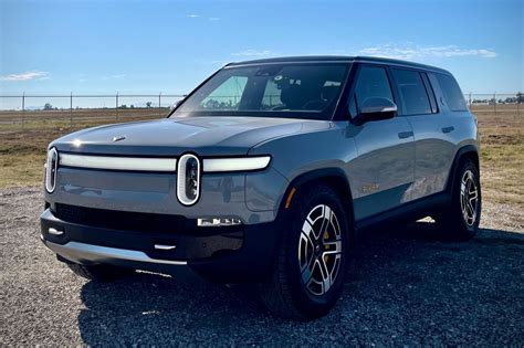 Edmunds R1s Range Tested On 20” At Tires Rivian Forum R1t R1s R2