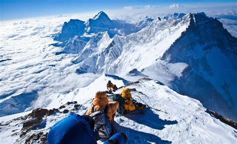 Beneaththesouthsummit Everest Mount Everest Top Of Mount Everest