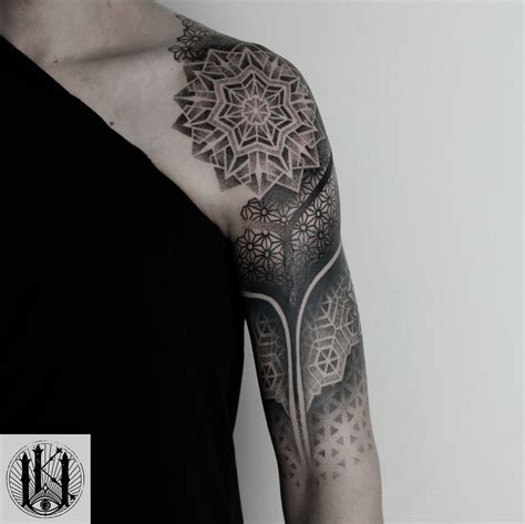 Image Result For Pointillism Tattoo Tatuagem Pontilhismo Tatuagem