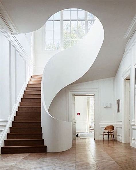 Welcome Home Darling Girl • Via Pinterest Staircase Design Stairs