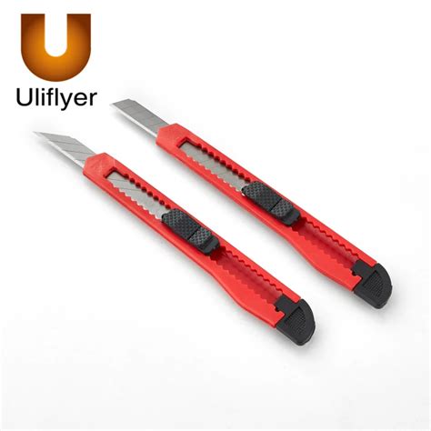 9mm Retractable Utility Knife Plastic Handle Snap Carbon Steel Blade