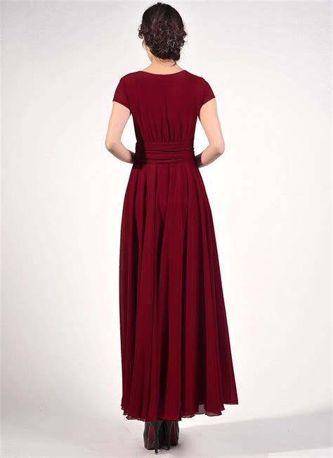 Cap Sleeve Maroon Maxi Dress With V Neck And Ruched Waist Yoke Rm157
