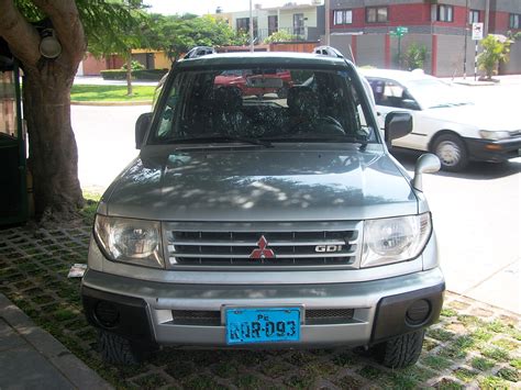 Mitsubishi Pajero Gdipicture 8 Reviews News Specs Buy Car