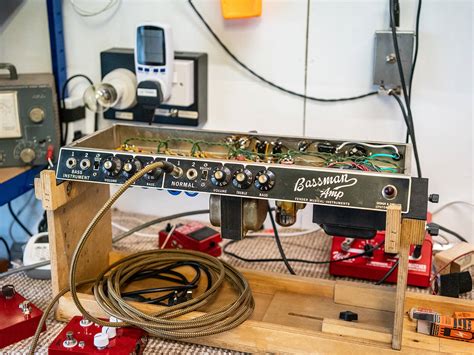 Amp Faq Refurbishing A Fender Black Panel Bassman Part Two