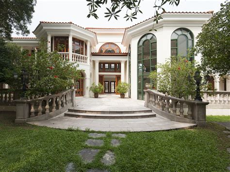 Check out our hong kong home decor selection for the very best in unique or custom, handmade pieces from our wall décor shops. Daily Dream Home: Champagne House, a $38 Million Hong Kong ...