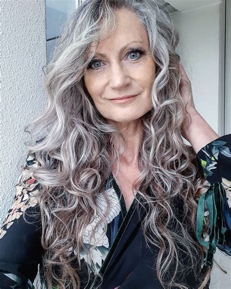 15 Flattering Long Hairstyles For Women Over 50 Grey Curly Hair Long