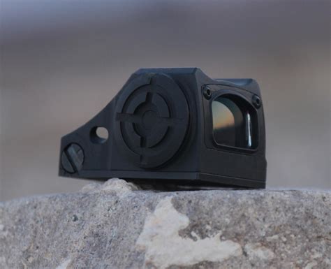 Sis Switchable Interface Sight Center Dot Shield Sights