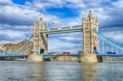 I met a man on the london bridge, he tipped his hat an drew his cane, in this riddle i told you his name. Vakantie naar Londen met de kids - Mamasopinternet