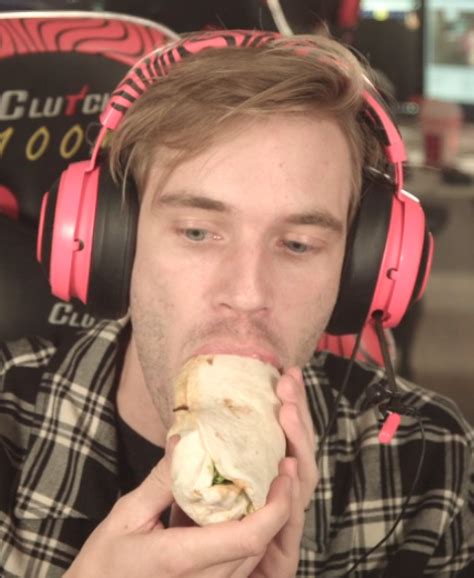 Pewdiepie Eating A Burrito In The 2nd To Worst Way Rmildlyinfuriating